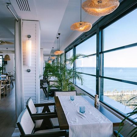 White Apartment Батуми Экстерьер фото